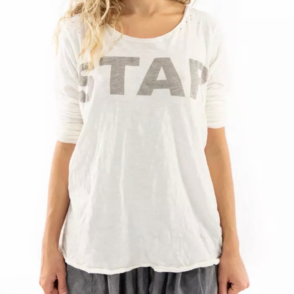 Magnolia Pearl Bold Star Dylan T-shirt